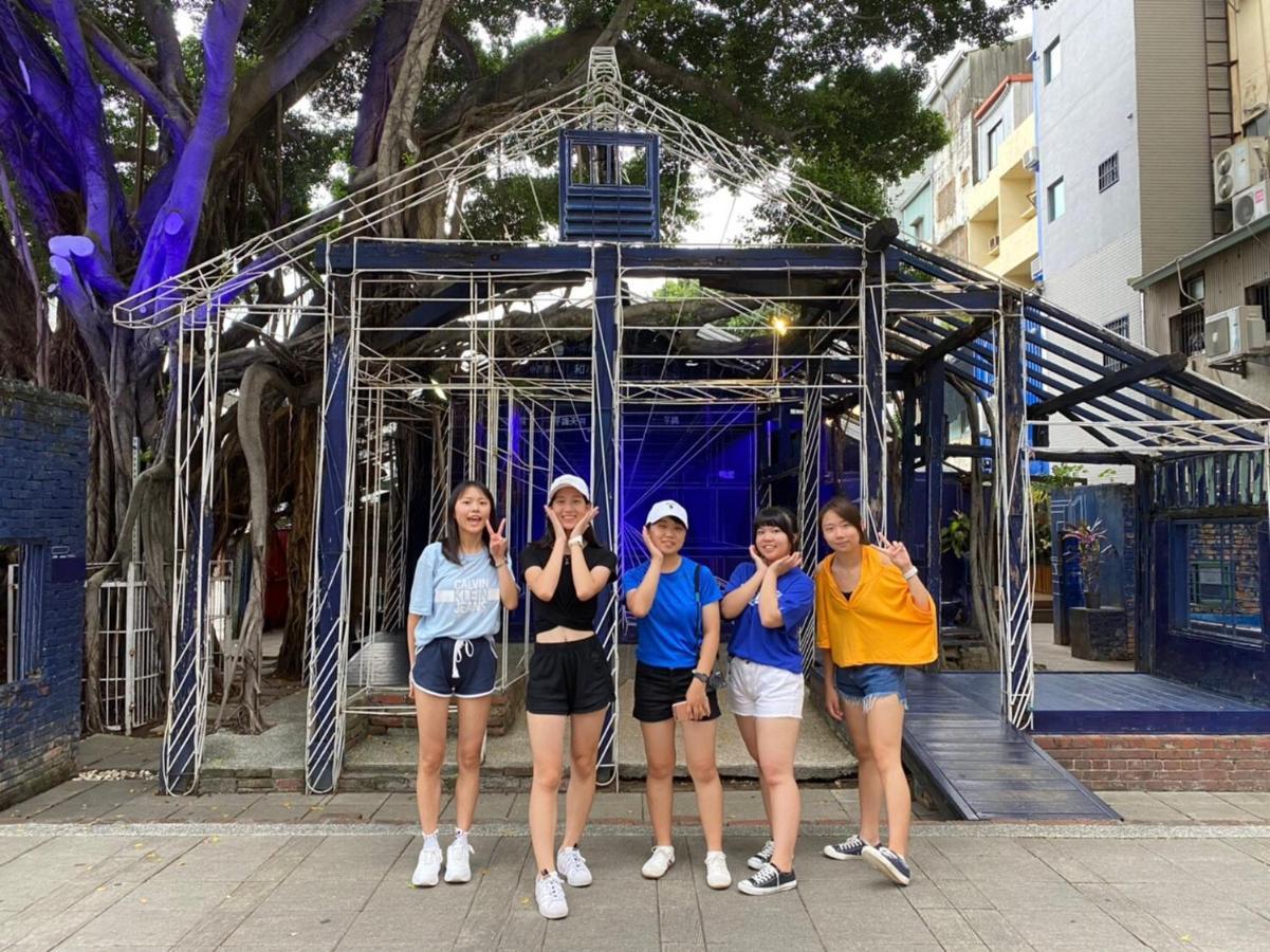 Mydeer Backpacker Hostel Đài Nam Ngoại thất bức ảnh